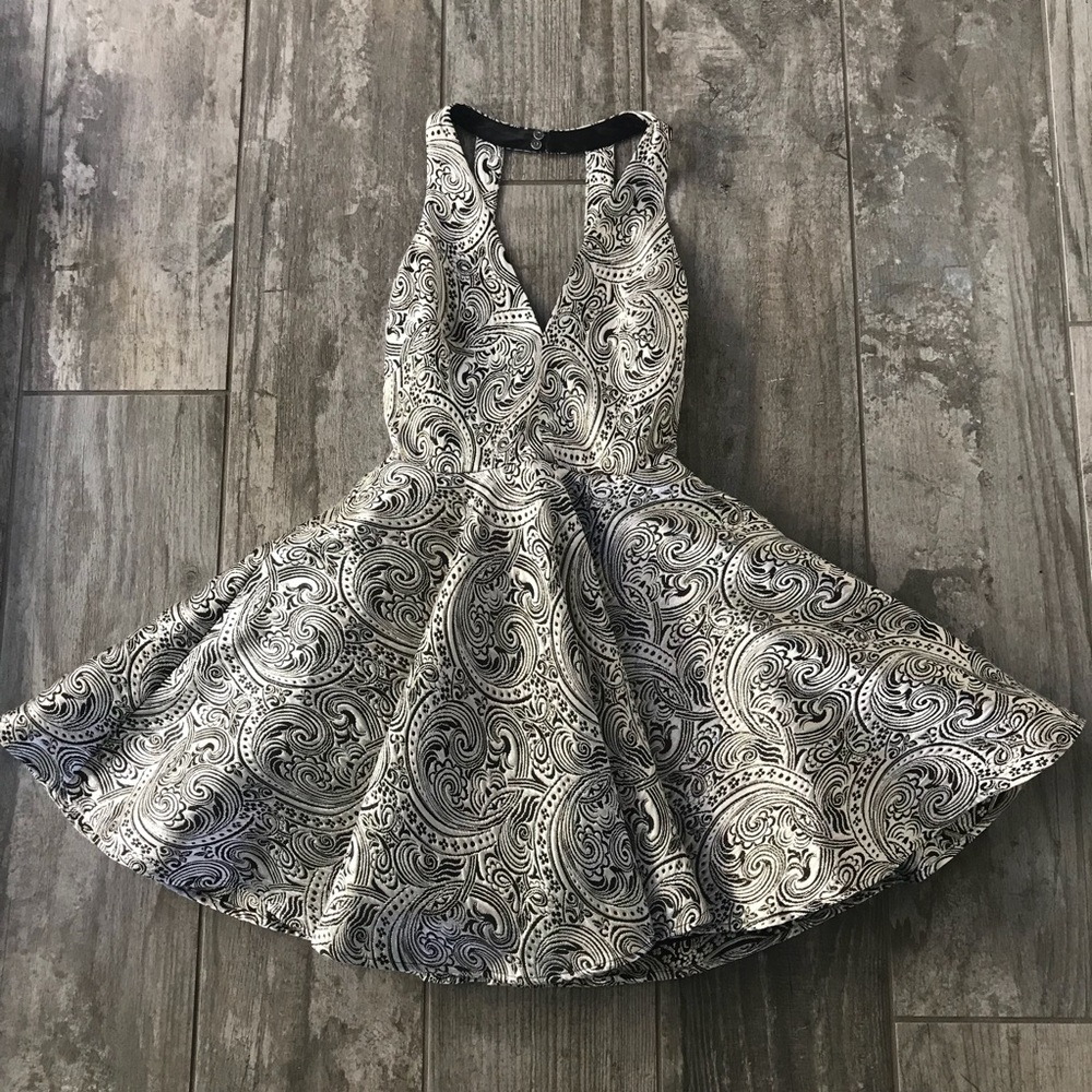 NWT Bebe Deep V Fit and Flare Dress